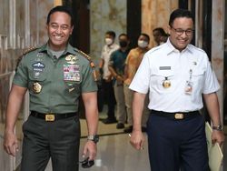 Momen Anies Temui Jenderal Andika: Saling Hormat hingga Tertawa Bersama
