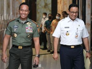 Momen Anies Temui Jenderal Andika: Saling Hormat hingga Tertawa Bersama