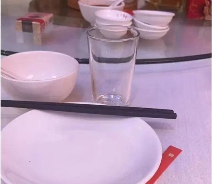 Netizen Numpang Makan di Resepsi Pernikahan
