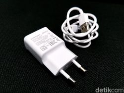 Unboxing Samsung Galaxy A23 5G, Warna Orangenya Menggoda