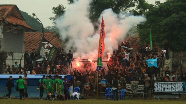 Super Sub Persikas.