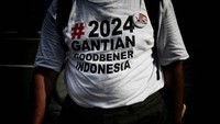 Simpatisan yang hadir terlihat memakai atribut dukungan untuk Anies maju Pilpres 2024.