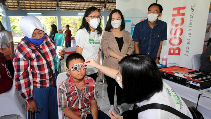 Bantu Penglihatan Anak Lewat Aksi Care For Life