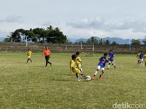 Cari Bibit Atlet, Fossbi Sukabumi Gelar Festival Sepak Bola Usia Dini