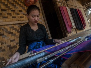 Mengenal Jenis-jenis Tenun Khas Indonesia, Ada Dari Daerahmu?