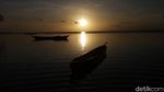 Juara Pesona Matahari Terbenam di Pulau Selaru