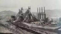 1. BenxihuSalah satu kecelakaan tambang paling mengerikan terjadi pada tahun 1942 di tambang batu bara Benxihu, Provinsi Liaoning, China. Saat itu, campuran gas dan debu batu bara menyebabkan tambang bawah tanah meledak, dan membuat ribuan orang terperangkap.Untuk menahan api, pihak berwenang Jepang kali itu menutup sistem ventilasi dan pintu masuk ke tambang dan mencekik sekitar 1.549 pekerja. Butuh 10 hari untuk menggali semua mayat. (Dok: ftmmachinery.com)