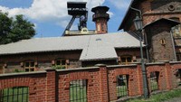 5. PribramPribram adalah kota Ceko yang terletak di barat dengan luas 33,41 km2. Kegiatan ekonomi utama adalah pertambangan.Pada tahun 1892, sebanyak 319 penambang tewas dalam kebakaran di tambang batu bara Pribram. (Dok: ftmmachinery.com)