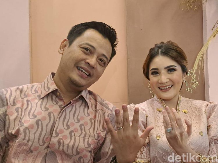 Kiki Amalia Terima Lamaran Pengusaha Tajir, Siap Nikah Lagi