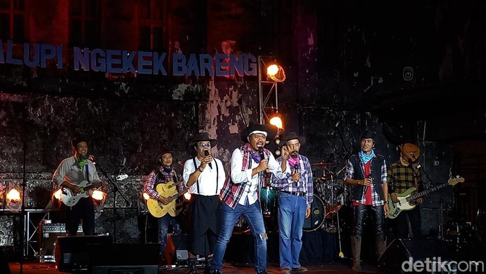 Penampilan Pecas Ndahe di The Heritage Palace, Kecamatan Kartasura, Kabupaten Sukoharjo, Sabtu (15/10/2022) malam.