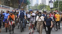 Anies gowes di CFD Bundaran HI sebagai bentuk perpisahan dan berpamitan kepada warga Jakarta di hari terakhir menjabat sebagai Gubernur DKI Jakarta.
