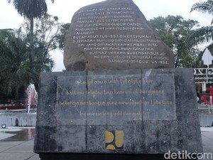 Jasad Pejuang yang Terkubur dalam Kemegahan Gedung Sate