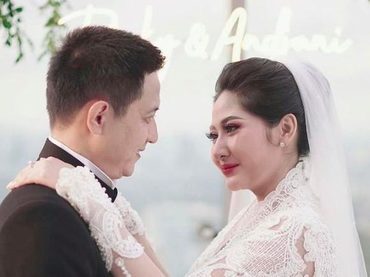 Ricky Subagja Sukses Smash Hati Cica Andjani