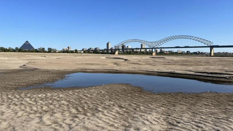 Sungai Mississippi mengering