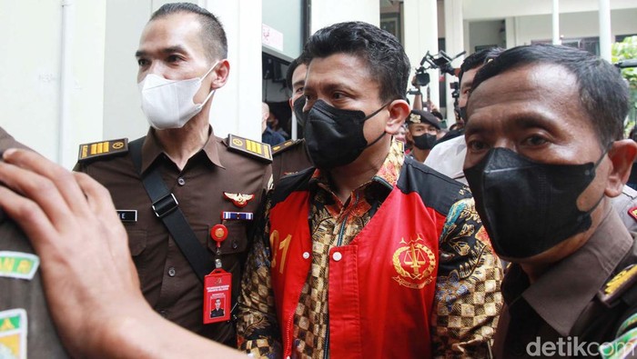 Ferdy Sambo usai menjalani sidang perdana di PN Jaksel. Ferdy Sambo didakwa melakukan pembunuhan berencana terhadap Brigadir Nopriansyah Yosua Hutabarat.