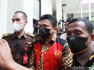 Sidang Ferdy Sambo Viral, Lesti-Billar Minggir