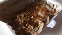Di Fresh Market PIK, kamu bisa mencicipi ci cong fan dari gerai Bosston Chee Cheong Fun. Seporsinya dilengkapi telur, ebi hingga sayuran harganya Rp 20 ribu. Foto: Instagram