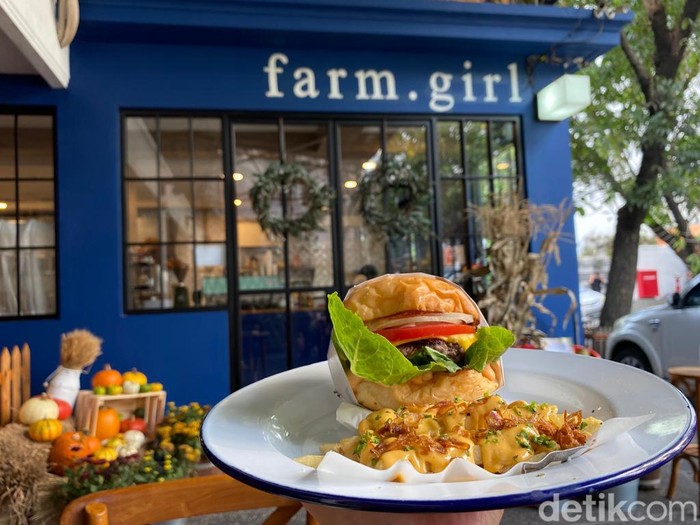farm.girl : Empuk Jucy Racikan Beef Burger ala Perternakan Amerika