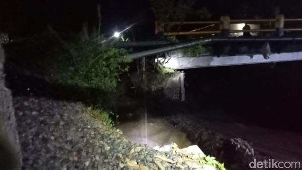 Potret Kondisi Jembatan di Palopo Ditutup gegara Nyaris Ambruk