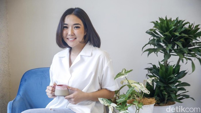 Olahraga Favorit Gisel yang Bikin Ramping dan Six Packs, Tertarik Coba?