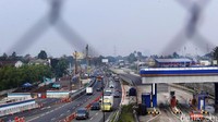 Proyek ini untuk mengatasi banjir yang melanda jalan tersebut belakangan ini.