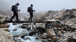 Potret Dinginnya Salju Himalaya Kala Pendaki Indonesia Tiba di Puncak Mera Peak