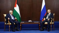 Pernyataan Abbas itu menggemakan kecurigaan sejak lama Presiden Palestina terhadap AS, yang juga sekutu utama Israel. Disebutkan Abbas dalam pertemuan itu bahwa dirinya sepenuhnya puas dengan posisi Rusia terhadap rakyat Palestina.