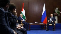 Dalam pertemuan itu, Abbas menegaskan kembali ketidakpercayaan pada Amerika Serikat (AS) dalam menuntaskan konflik Palestina-Israel dan menyampaikan apresiasi bagi peran Rusia.