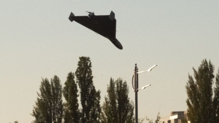Perang Ukraina: Kyiv dihujani drone kamikaze buatan Iran, pejabat sebut ini gambarkan Rusia sudah putus asa