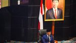 Pj Gubernur DKI Heru-Ketua DPRD Kompak Berjas Biru di Paripurna
