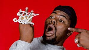 Potret Evolusi Perhiasan Rapper yang Jadi Simbol Tahta