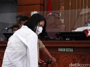 Putri Tahu Saat Sambo Sodorkan Peluru ke Eliezer untuk Tembak Yosua