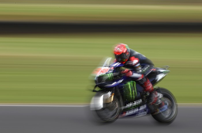 PHILLIP ISLAND, AUSTRALIA - OCTOBER 15: Fabio Quartararo of France rides the #20 Monster Energy Yamaha MotGP Yamaha during qualifying for the MotoGP of Australia at Phillip Island Grand Prix Circuit on October 15, 2022 in Phillip Island, Australia. (Photo by Robert Cianflone/Getty Images)