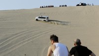 Lokasi wisata yang berada di selatan luar kota Doha ini telah menyiapkan ratusan mobil jip 4x4 untuk menyambut para wisatawan seluruh dunia jelang Piala Dunia 2022.