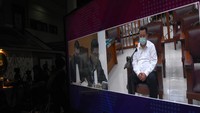Dalam perkara ini, Kuat Maruf didakwa melanggar Pasal 340 KUHP subsider Pasal 338 KUHP juncto Pasal 55 ayat 1 ke-1 KUHP.