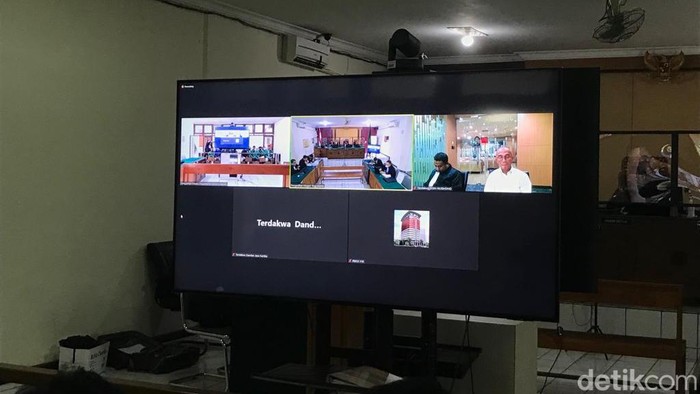 Sidang kasus suap perizinan apartemen Royal Kedhaton di PN Jogja, Senin (17/10/2022).