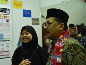 Terinspirasi dari Sebuah Hadits, Nabilah Teliti Lalat sebagai Antikanker