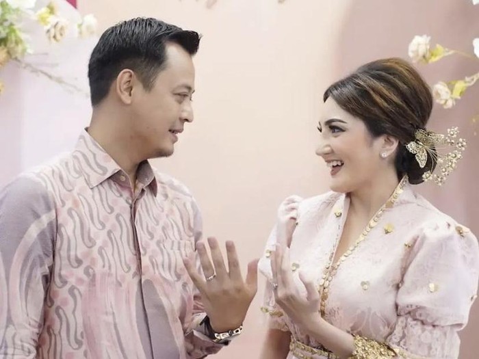 Tampil Awet Muda, Kiki Amalia Hobi Makan Tahu Gejrot hingga Mie Kocok