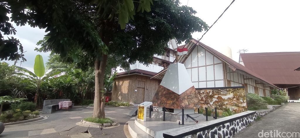 Teras Sunda di Kota Bandung. Teras Sunda di Kota Bandung.