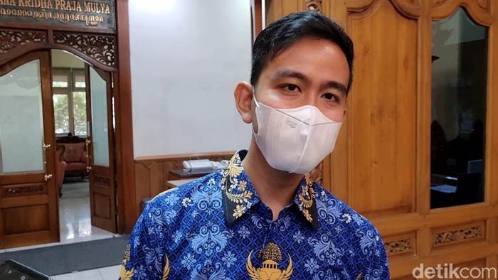 Wali Kota Solo Gibran Rakabuming Raka di Balai Kota, Senin (17/10/2022).