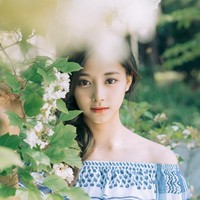 Menurut ahli bedah plastik PSPS, personel TWICE asal Taiwan ini punya sisi kiri wajah yang lebih panjang. Sedangkan sisi kanan wajah Tzuyu dinilai lebih chubby. Foto: Instagram