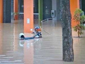 Banjir Setinggi Hampir 1 Meter Lumpuhkan RSUD Trenggalek