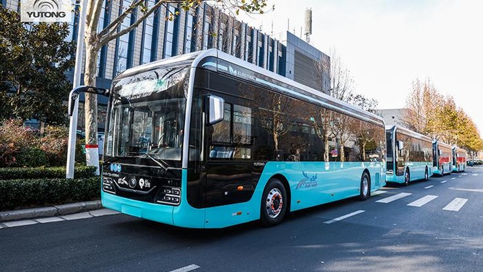 Bus listrik Yutong buatan China