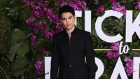 Maxime Bouttier menghadiri acara red carpet pemutaran perdana Ticket to Paradise di Regency Village Theatre pada 17 Oktober 2022 di Los Angeles, California.  Foto: The Hollywood Reporter via Getty/Alberto Rodriguez/GA