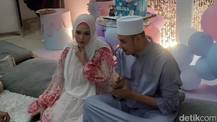 Kartika Putri dan Habib Usman bin Yahya