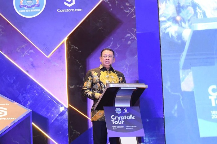 Ketua MPR RI Bambang Soesatyo membuka Cryptalk 2022 di Jakarta.
