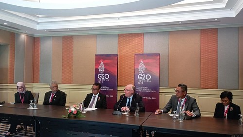 Konferensi pers Menhub Budi Karya Sumadi dalam side event G20 yakni Forum Aviation Dialogue: Financial Measures For The Aviation Recovery di The Nusa Dua, Badung. (I Wayan Sui Suadnyana/detikBali)