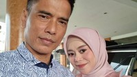 Sang ayah selalu ada di momen penting di hidup Lesti Kejora. Foto: Instagram Ayah Lesti