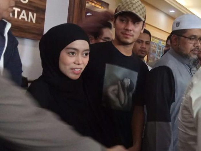 Lesti Kejora dan Rizky Billar