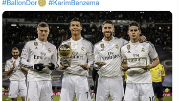 Benzema pantas mendapatkan penghargaan tertinggi ini tak hanya karena prestasinya, tapi karena dia senang juga jika rekannya sukses seperti dalam foto ini. Foto: Twitter